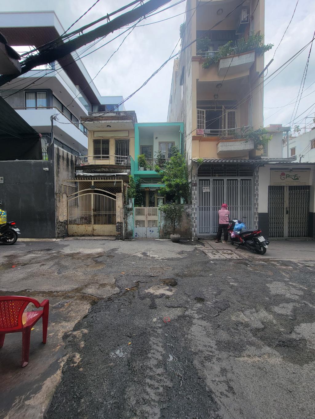 mua-nha-phu-nhuan-273-2-1.jpg